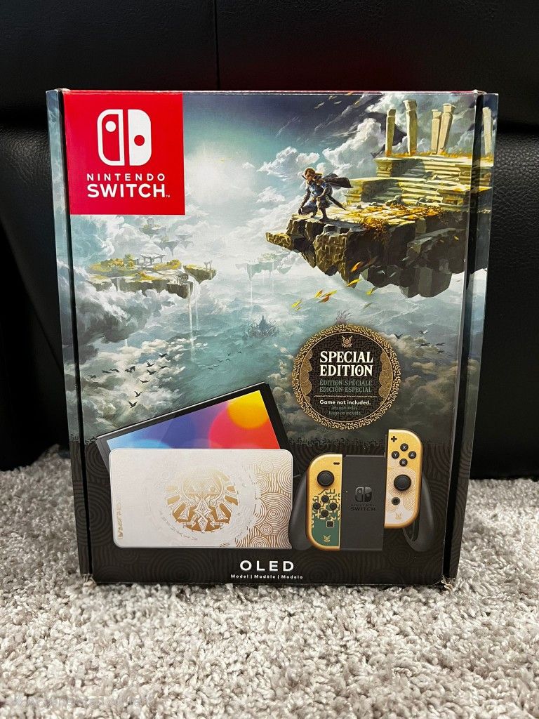 Nintendo Switch OLED – Zelda: Tears of the Kingdom Edition - includes Case
