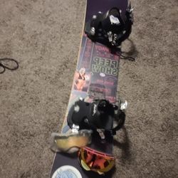 Rome Artifact "Peep Show" Snowboard With Flow The Five Bindings