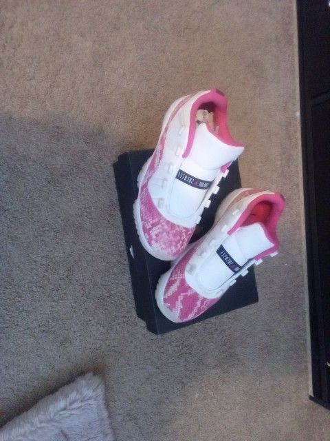 *Pink Snake Skin Sz: 8 W - $140*