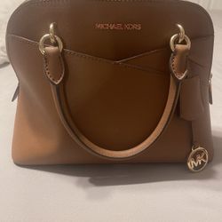 Michael Kors Purse And Wallet Set