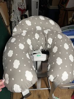 Mom Cozy Nursing Pillow