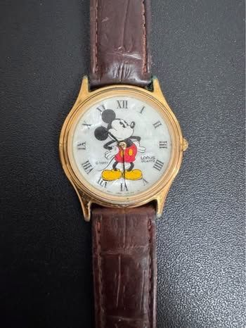 Vintage Disney Mickey Mouse Lorus Watch Japanese Mov’t Faux Pearl Dial just $20