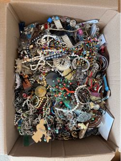Bulk Over 66 lbs Mixed Costume Jewelry For Crafts, Some Wearable, a lot Broken
