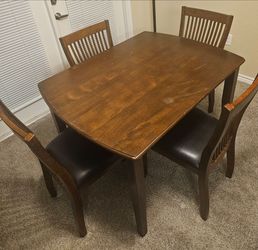 Dining table for free