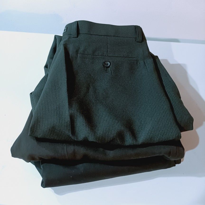 Lot of 3 Men's Classic Fit Dress Pants: Dockers & Linea Dome (36x32 & 34x32)