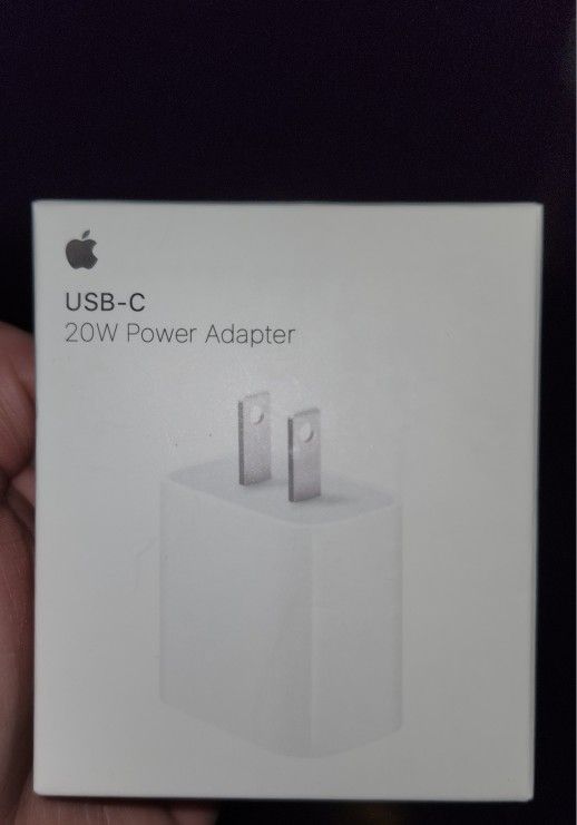 USB-C 20W Power Adapter
