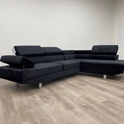 BRAND NEW SECTIONAL SOFA WITH ADJUSTABLE HEAD REST BY 