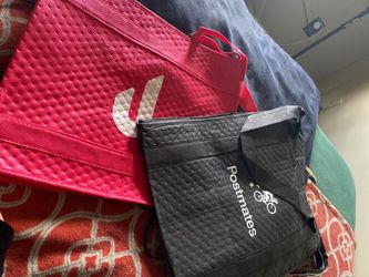 Postmates and DoorDash bags