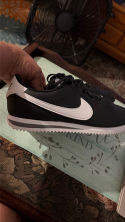 Nike Cortez youth shoes