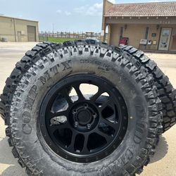 Jeep 17" Wrangler Rubicon JL JK Wheels Mud Claw Tires AGP rims