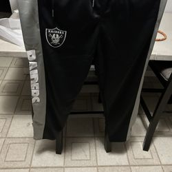 (new) Raiders Pants Size XL And L
