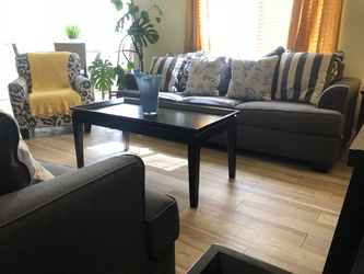3 price Living room set w/ coffee-end tables