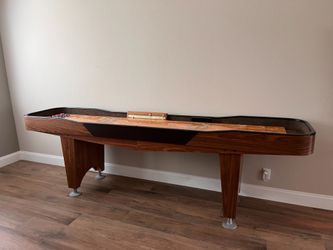 shuffle board table