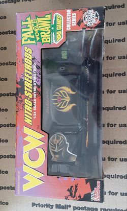 WWE / WWF / WCW 1:24 NITRO STREETROD REY MYSTERIO