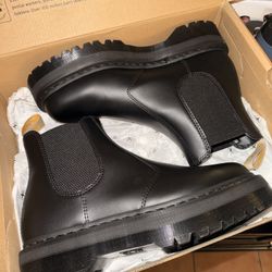 Dr.  Martens Men’s Size 11