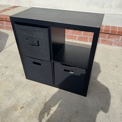 Storage cabinet