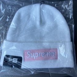 Supreme New Era Box Logo Beanie (FW25) - Pink White