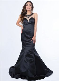 🔥Gorgeous Brand New Sexy  black/nude gown dress prom wedding mermaid style🔥