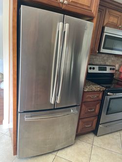 GE Stainless Steel French Door Refrigerator