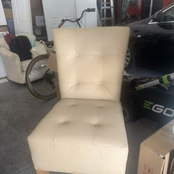 Light Beige Leather Chair 