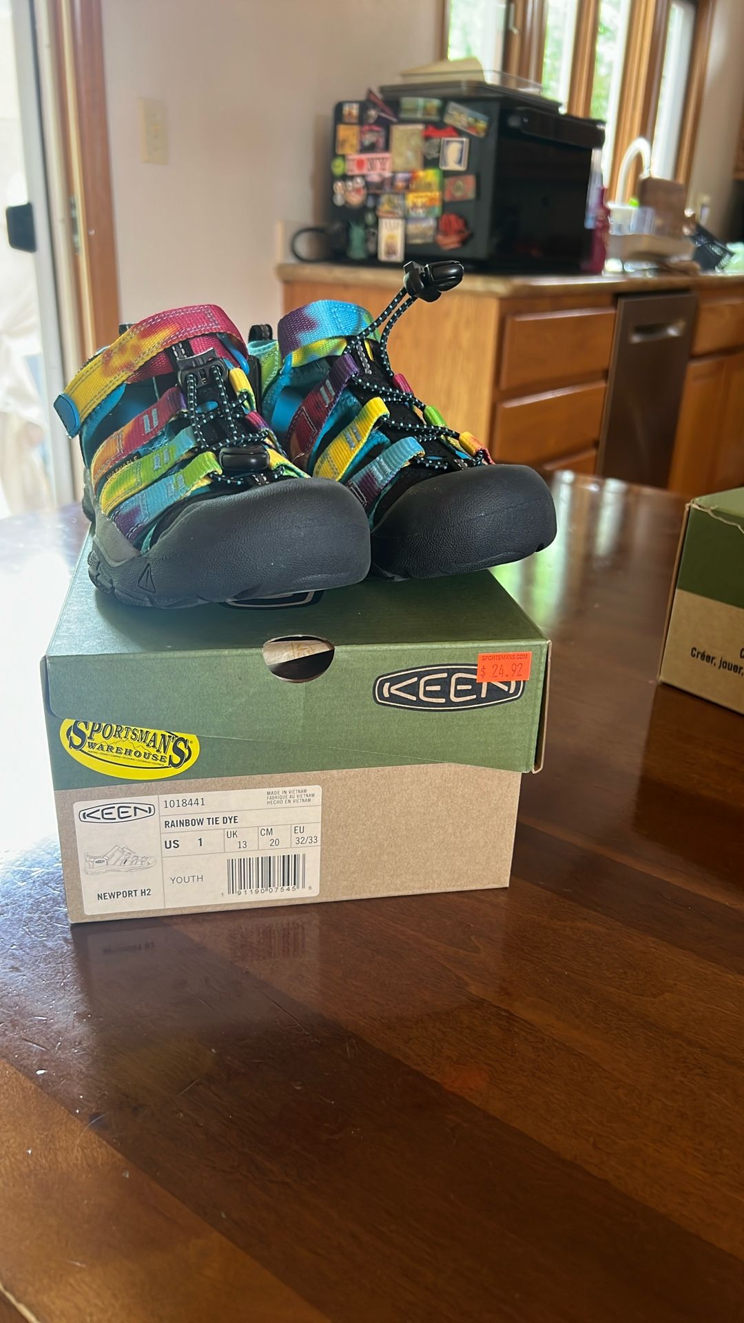 KEEN Unisex-Child Newport H2 Closed Toe Water Sandals Size 1 New
