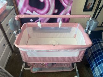 Crib/ bassinet