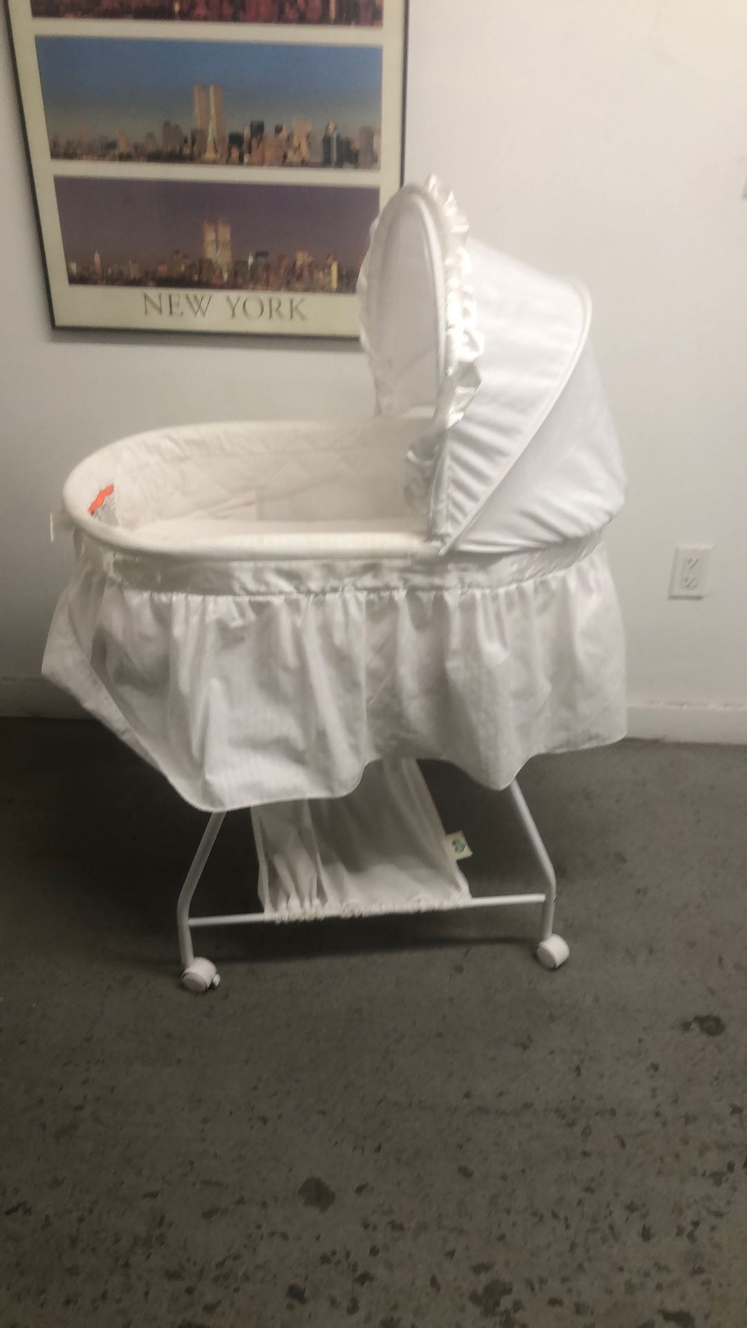 Baby crib