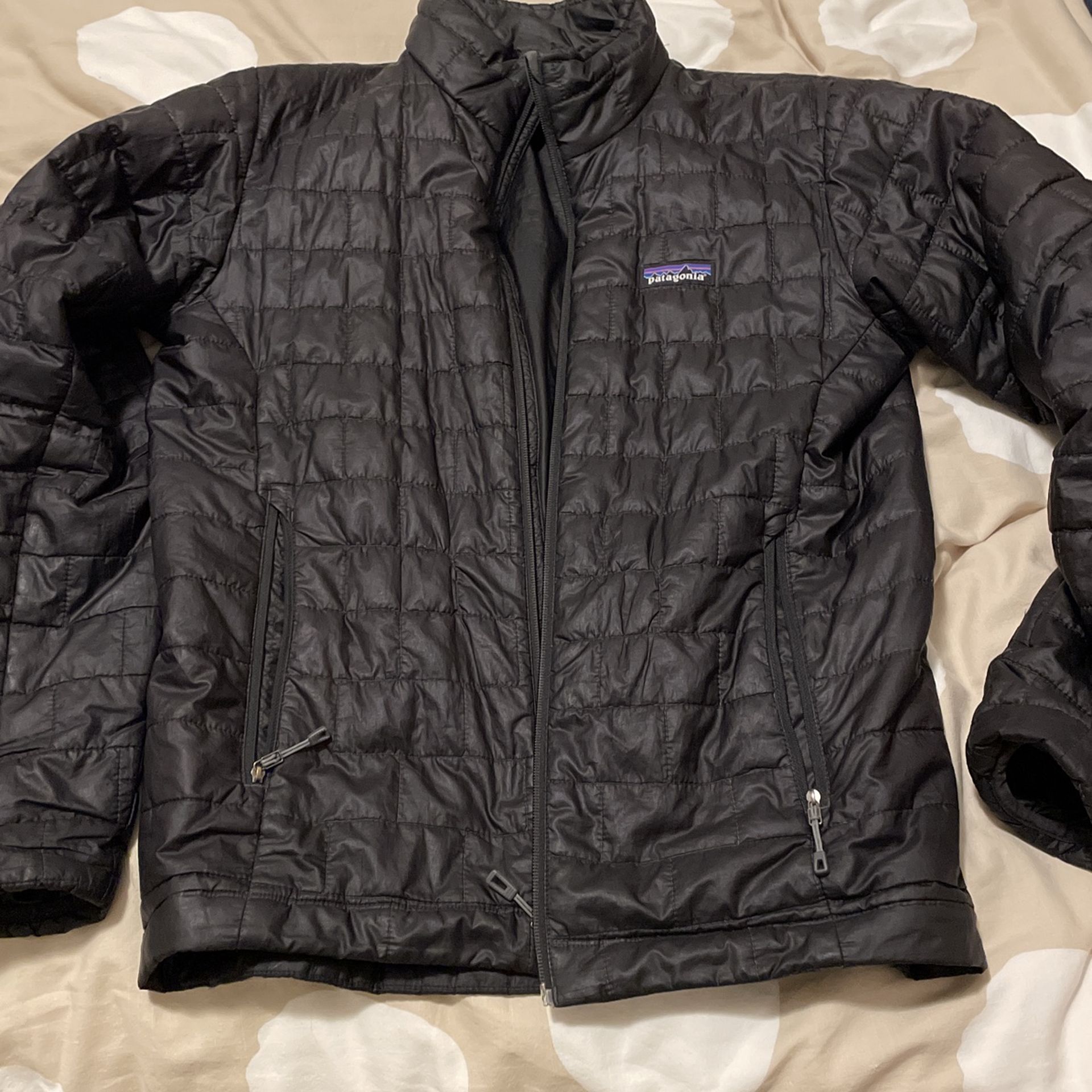 Men’s S Patagonia Nano Puff Jacket - Black