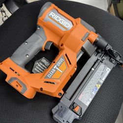 RIDGID 18V #R09891- 18GA Clean Drive Brushless 2-1/8” Brad Nailer *Brand New*