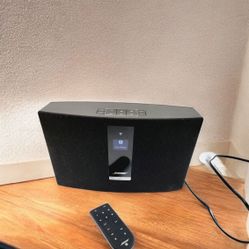 Bose SoundTouch 20 Wi-Fi Digital Music System With Remote 