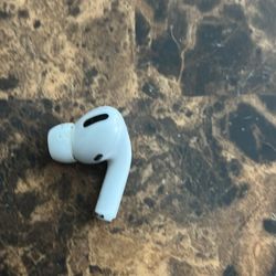 AirPods Pro replacement right earbud