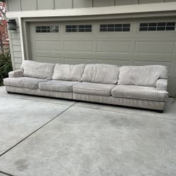 🛋️ Light Gray Modern Sofa – Extra Long (Clean, Super Comfortable!)
