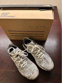 Northface Women’s Vectiv Escape Knit Shoes US 8