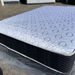 Queen Orthopedic Deluxe Collection Mattress!!