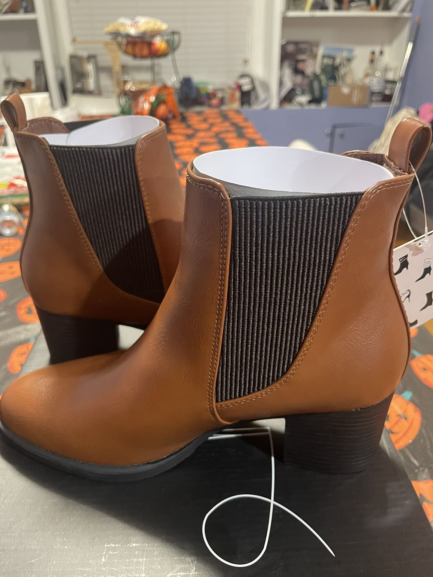 COASIS Women’s Chelsea Boots Size 7