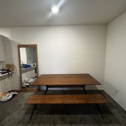 Living Spaces Dining Table (Bench + 4 Chairs) 