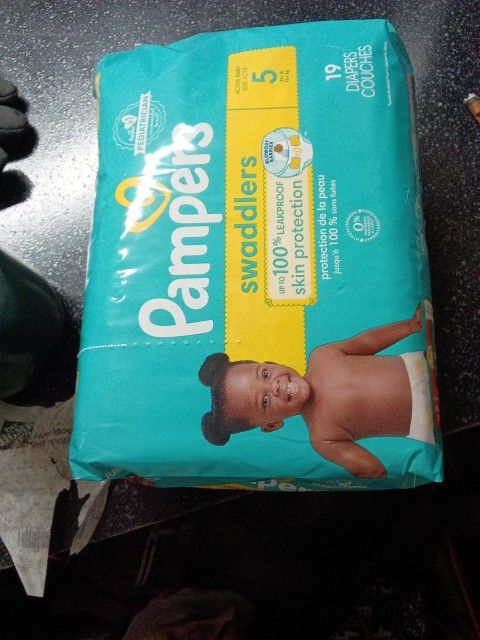 Pampers Diapers Size 5 