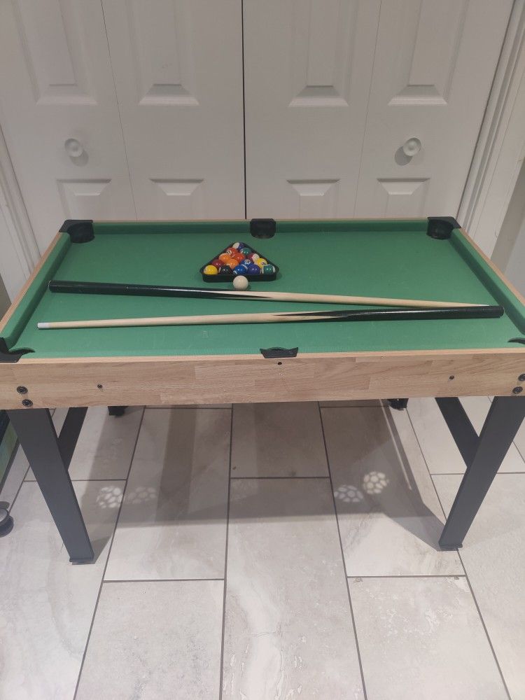 Kids Pool Table