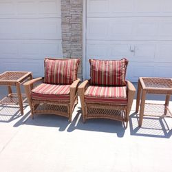 Oversized Wicker Rattan Chairs and Table Set 