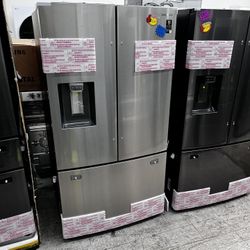 SAMSUNG FRENCH DOOR REFRIGERATOR IN STAINLESS STEEL