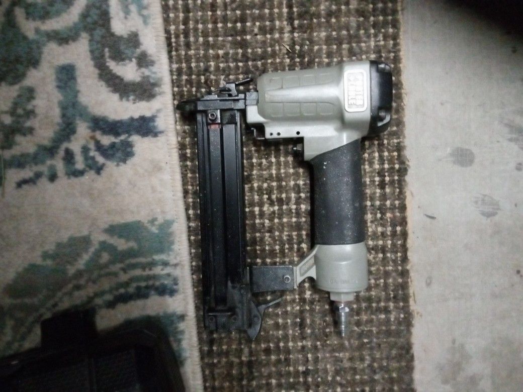 Porter Cable air Nail Gun