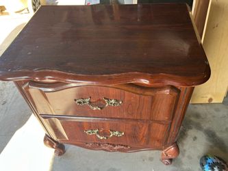 Bed side table