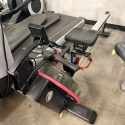 Life Fitness Row GX Trainer
