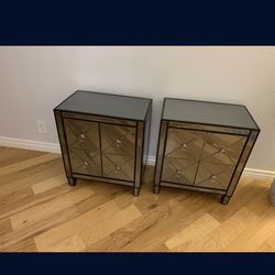 Pair of Mirrored Nightstands / Side Tables | Modern Glam