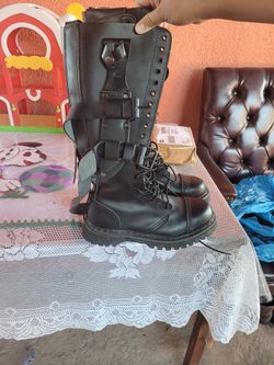 Demonia 20 hole BOOTS