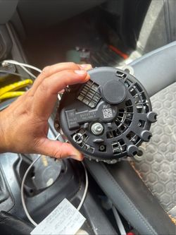 GM OEM Alternator 14V 140A Part (contact info removed)7