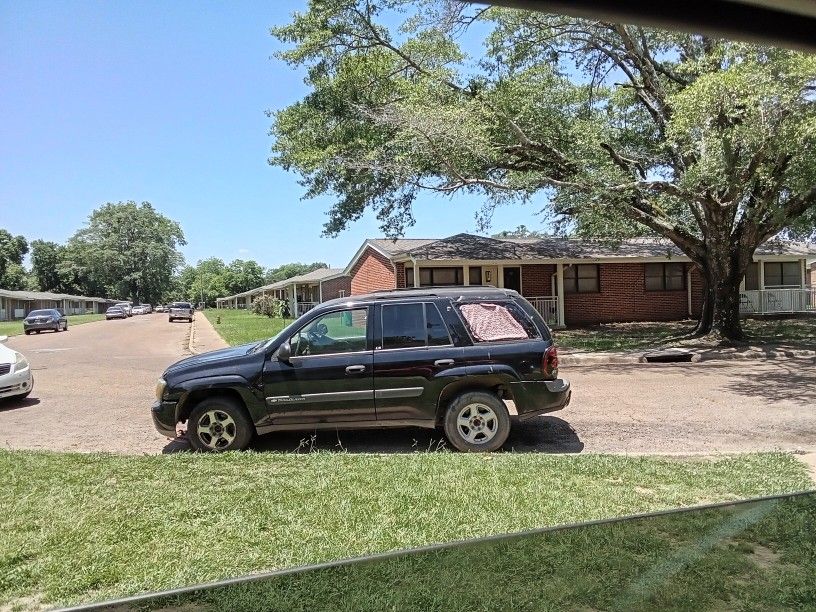 2004 GMC C5