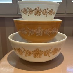 Set of 3 Vintage Pyrex Butterfly Gold Mixing Bowls high quality