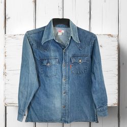Vintage (Probably 70’s) Levi’s Faded Blue Jean Jacket Men Medium