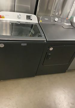 Washer and dryer set